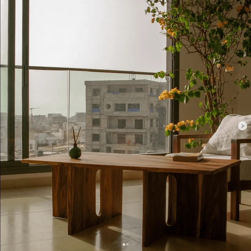 Table Basse Andro en bois brut — vue de face