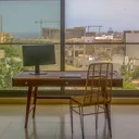 Bureau Entre les Lignes en Makoré — vue de face
