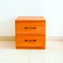Table de chevet Cotonou en bois brut — vue détaillée